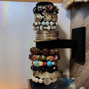 Bundle of 22 bracelets! Multicolored